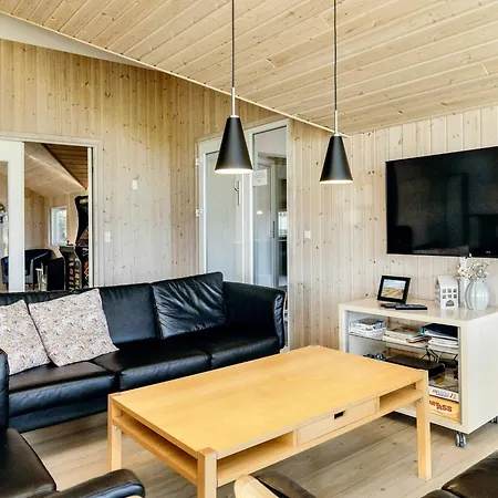 度假居 4 Star In Lokken-by Traum